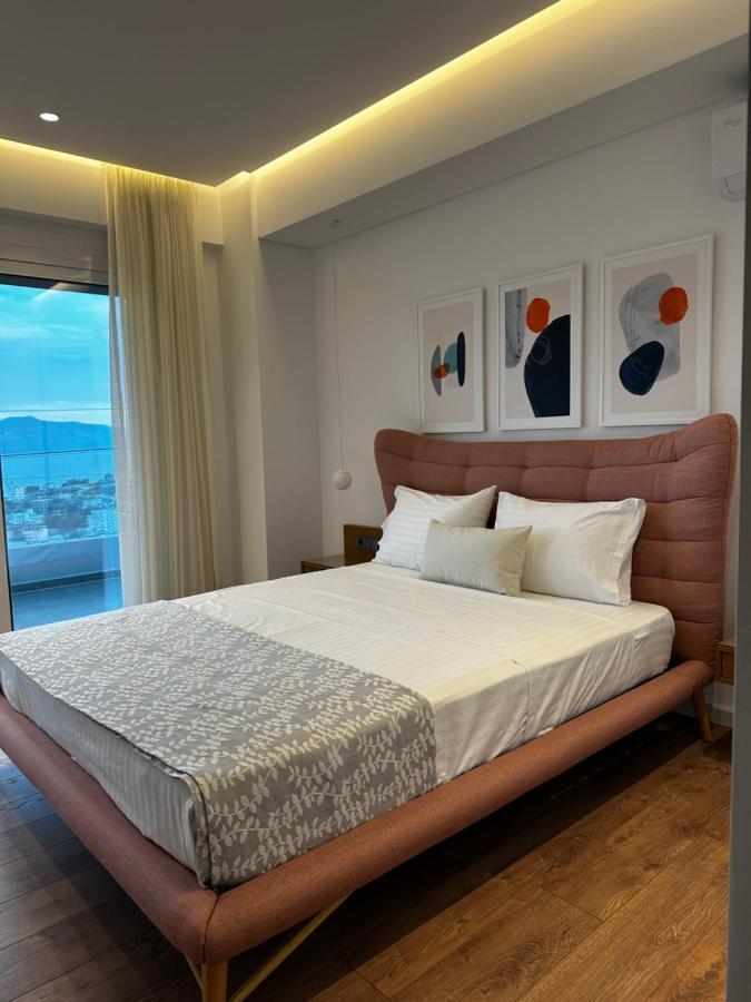 Rustemi Aparthotel Sarandë Esterno foto